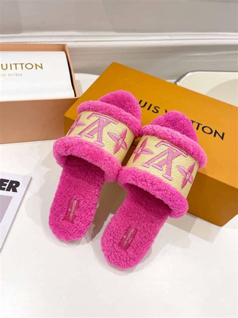 louis vuitton shearling slides